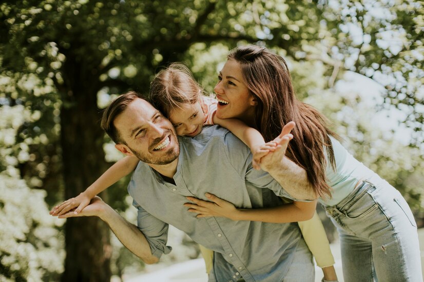 <b>PRR Saúde</b><br>Cuidando de você e da sua família com os melhores planos para sua tranquilidade e bem-estar!